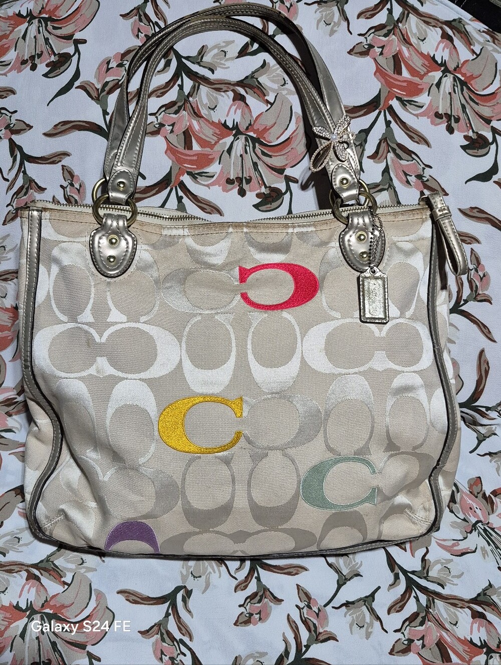 Y2K Coach Poppy Beige Signature Canvas Tote with Multicolor 'C' Accents